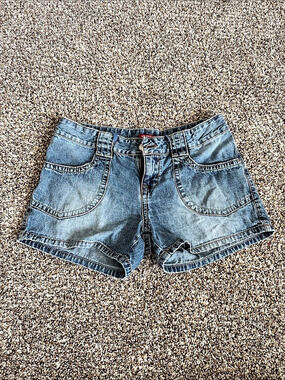 Union Bay Y2K Women's Denim Jean Shorts Size 8